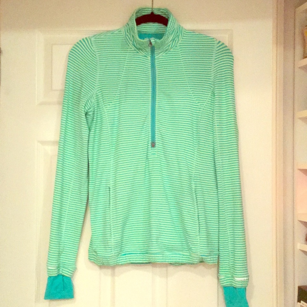 Lululemon long sleeve half zip pullover